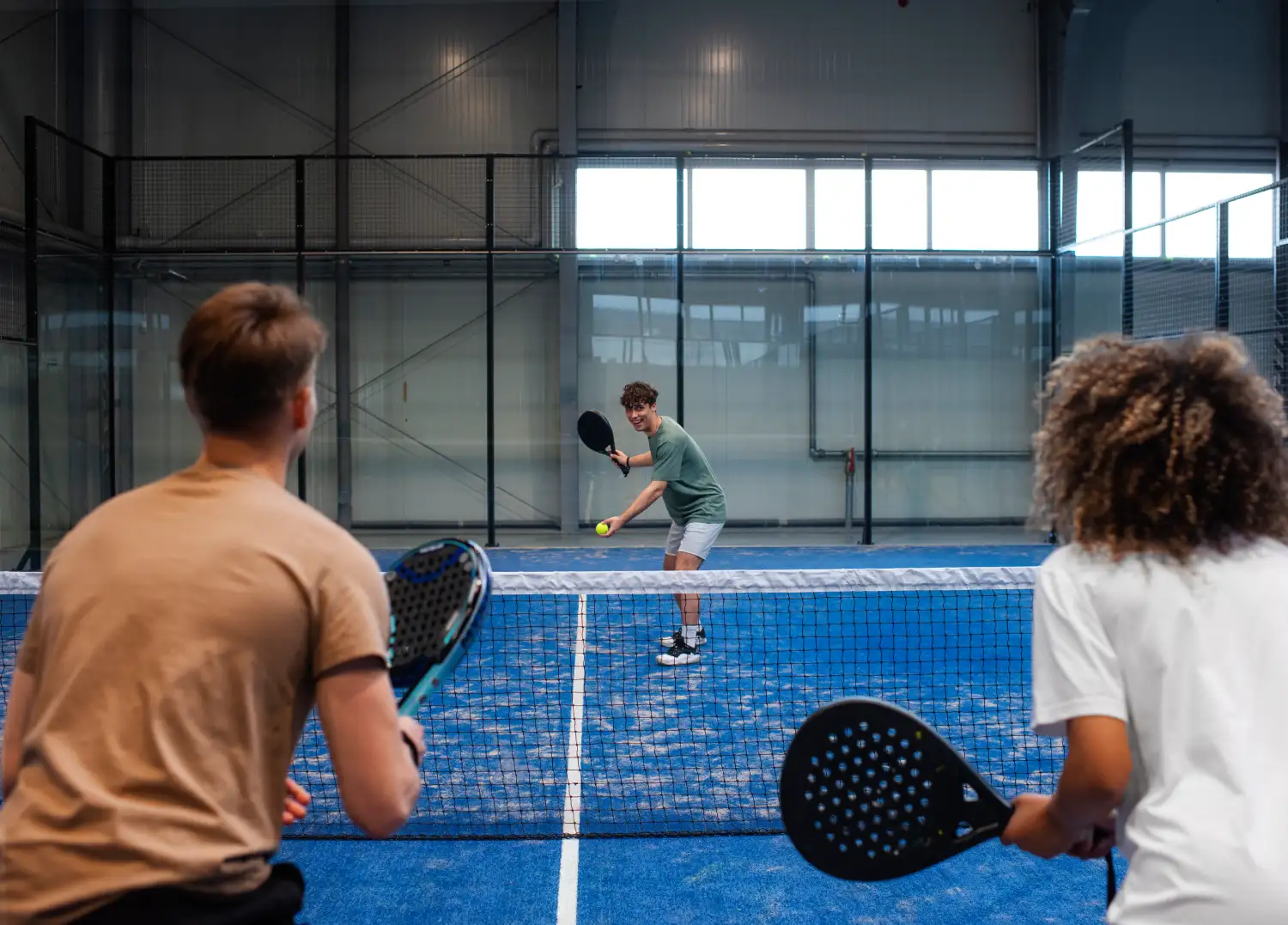 Anticipate Your Opponent's Shots in Padel.