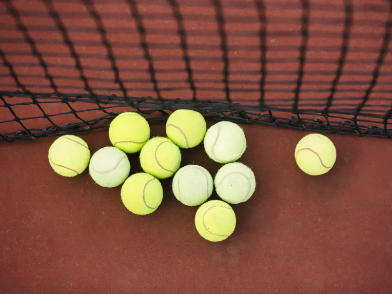 Best padel balls for different court surfaces